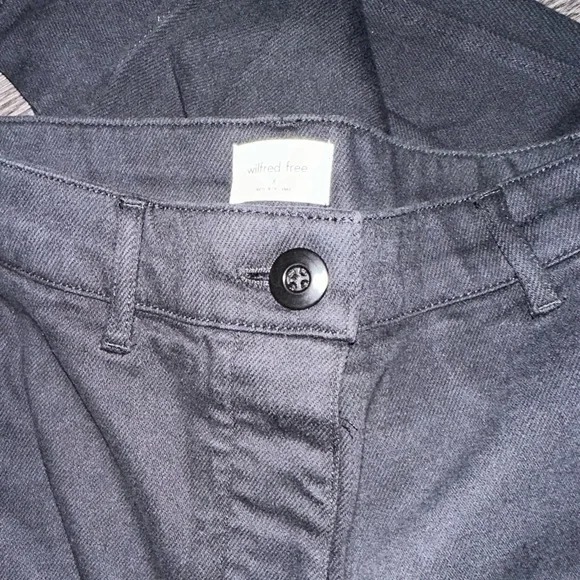 Aritzia Black Cargo Pants - Picture 5 of 6
